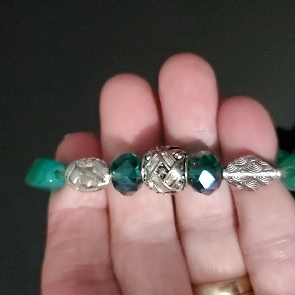 Vintage Beaded Bracelt - Picture 2 of 3